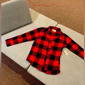 Old Navy red and black buffalo check shirt.